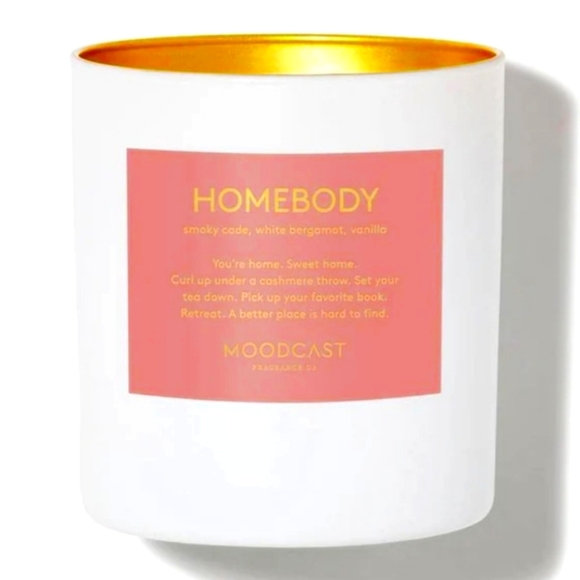 ❤️BUY 2 GET 1 FREE  Homebody Scented Candle - White and Gold, Retail $34.00 - Picture 1 of 6